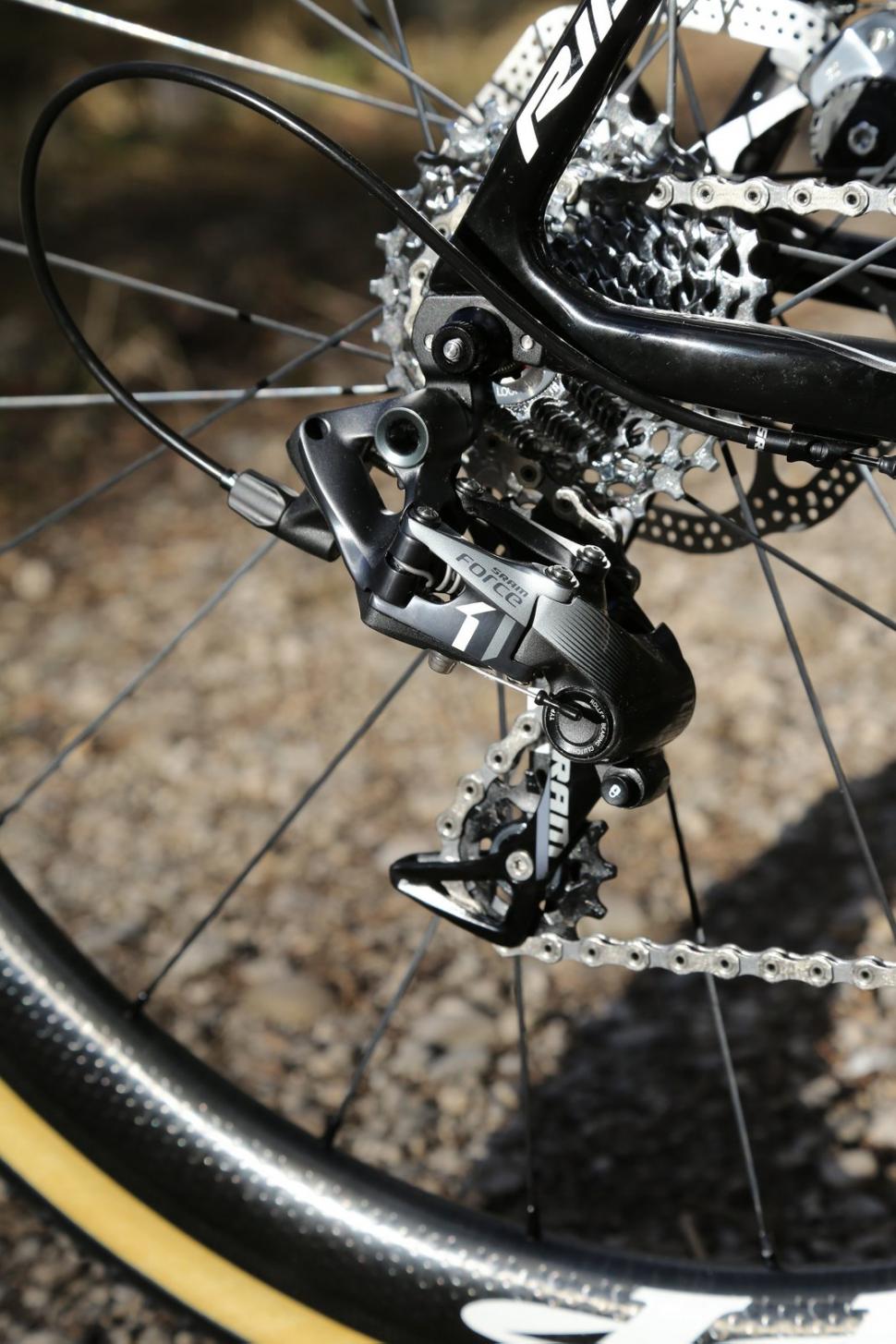 sram cx1 rear derailleur